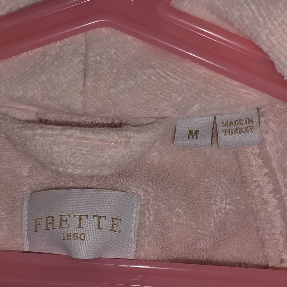 Frette Luxury Robe - Picture 4 of 5